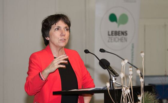 Margot Käßmann begeistert mit ihrem lebendigen Vortrag