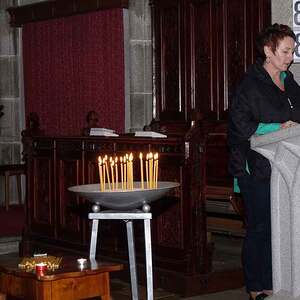 Martina Wieser liest einen Impuls